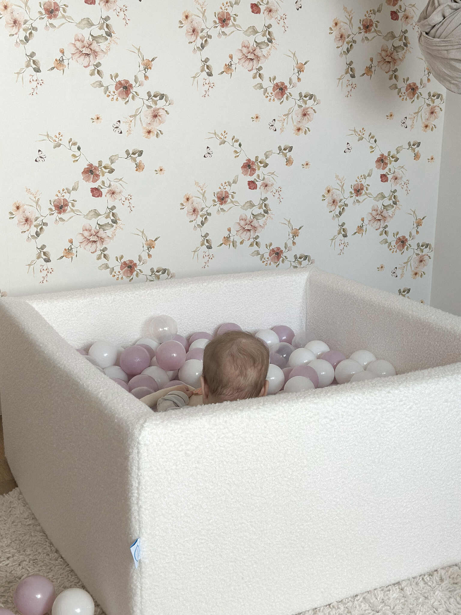 Foam play set with square ball pit bouclé white + 400 balls
