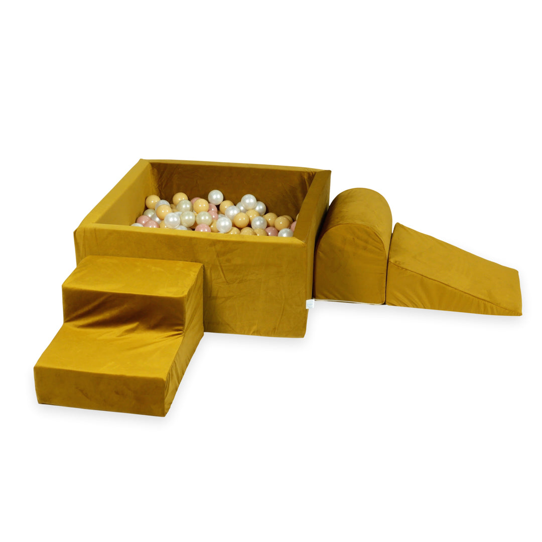 Piankowy plac zabaw z kwadratowym basenem 90x90x40 velvet złoty + 400 piłek