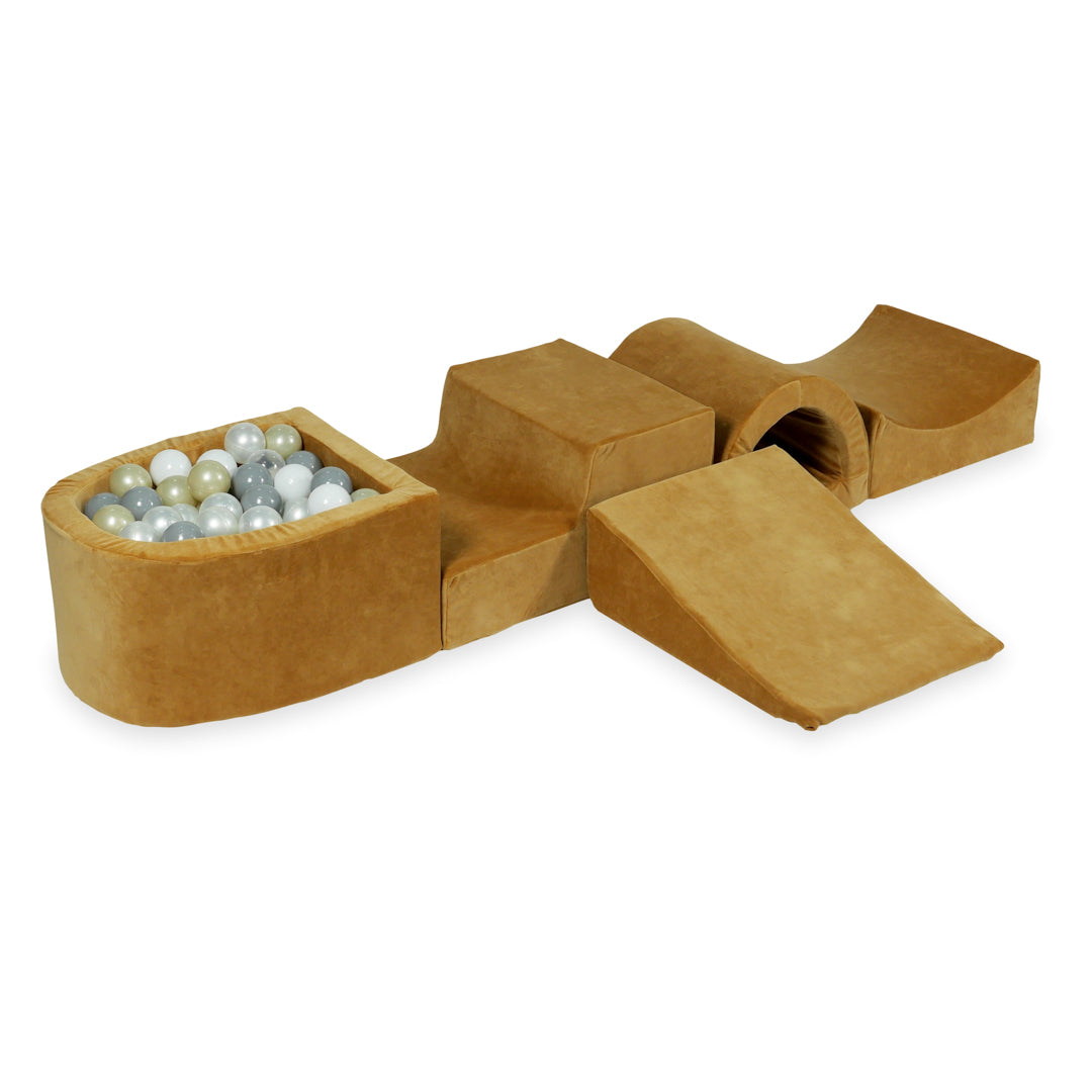 Mimii Schaumstoff-Spielset mit Brücke und Mini-Bällebad aus Velvet Soft in Karamell – mit 100 Bällen