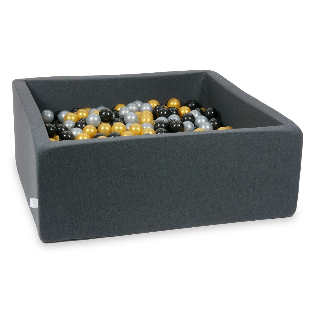 Mimii Bällebad in Graphit – quadratisch, 110 × 110 × 40 cm, mit 600 Bällen