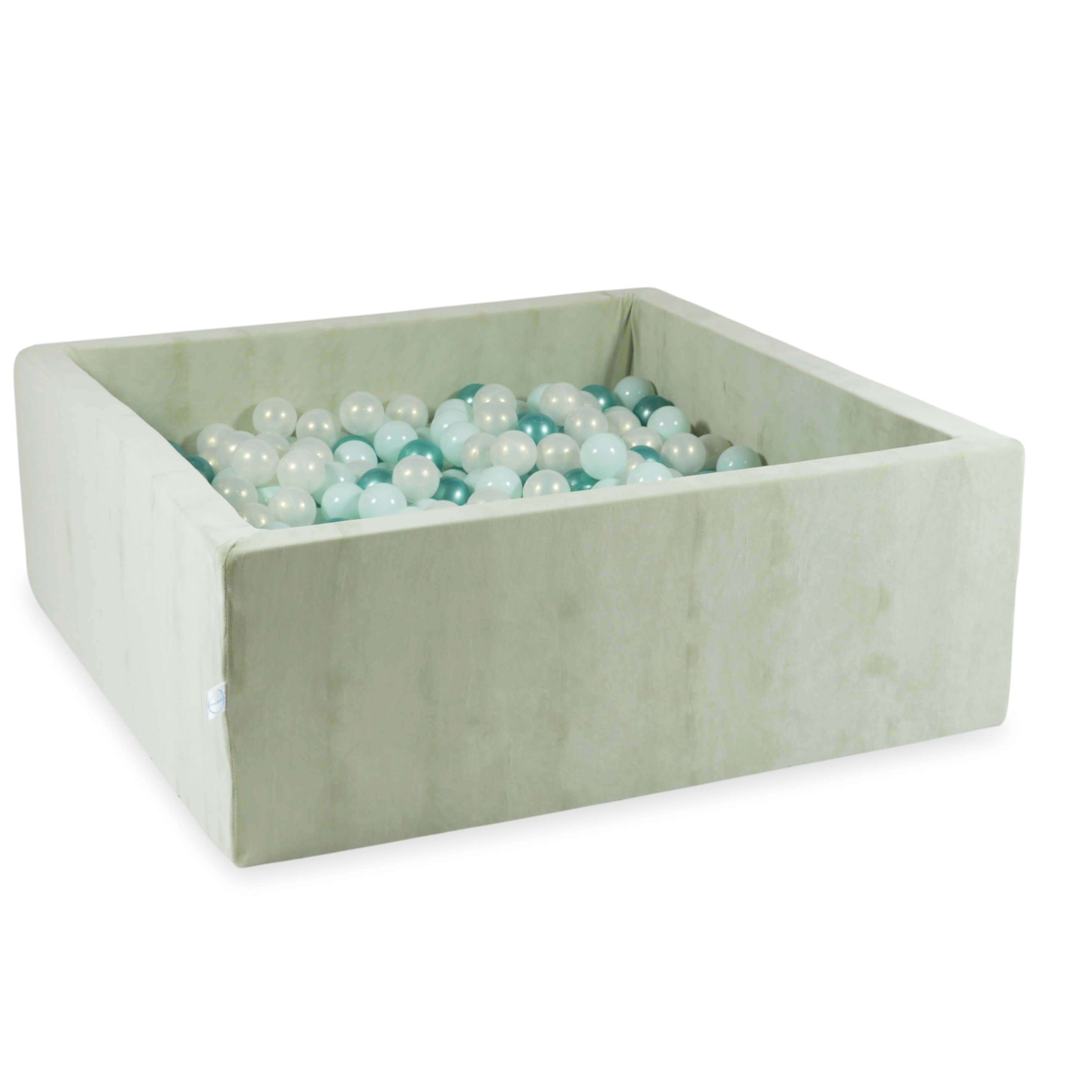 Mimii Bällebad aus Velvet Soft in Pistazie – quadratisch, 110 × 110 × 40 cm, mit 600 Bällen