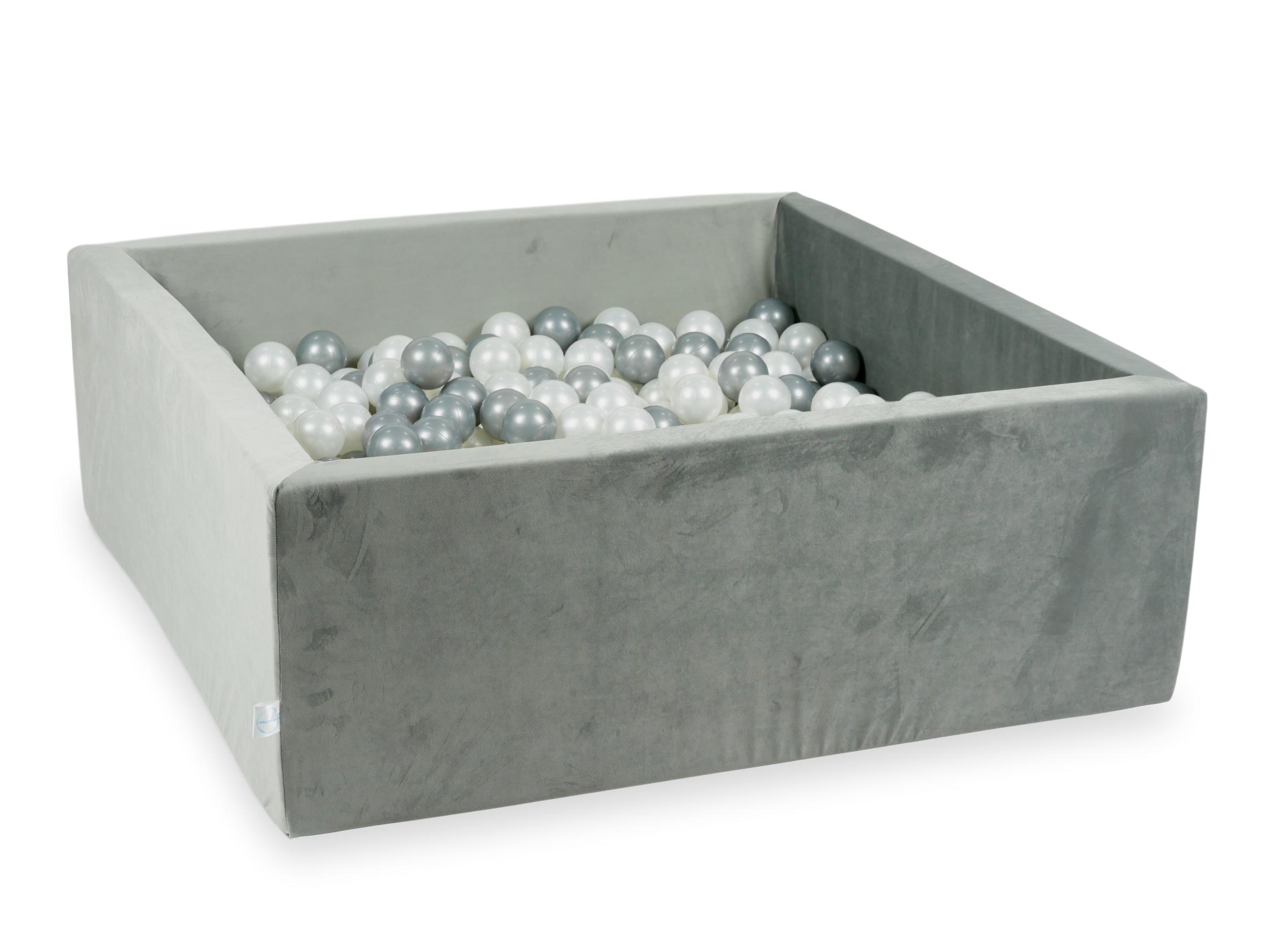 Mimii Bällebad aus Samt in Grau – quadratisch, 110 × 110 × 40 cm, mit 600 Bällen