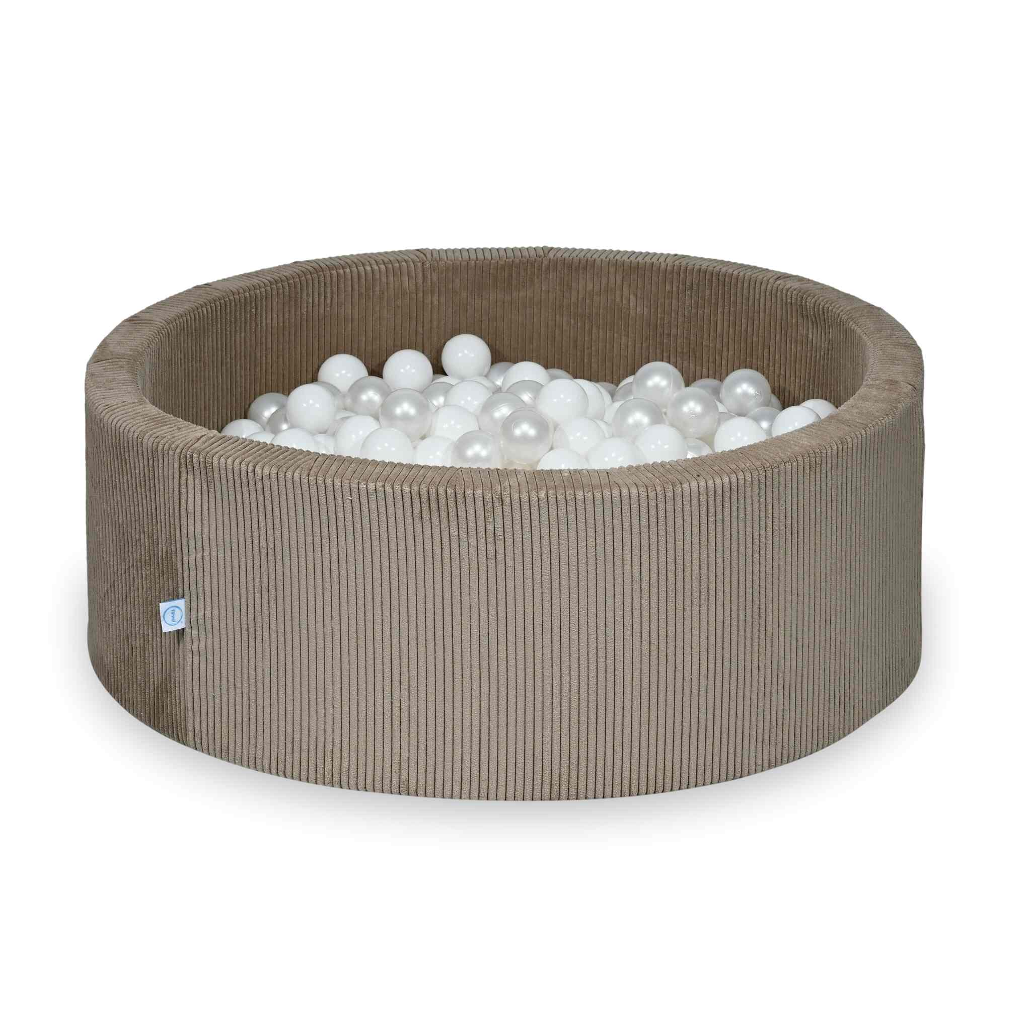 Mimii Bällebad aus Cord in Toffee – rund, 110 × 40 cm, mit 500 Bällen