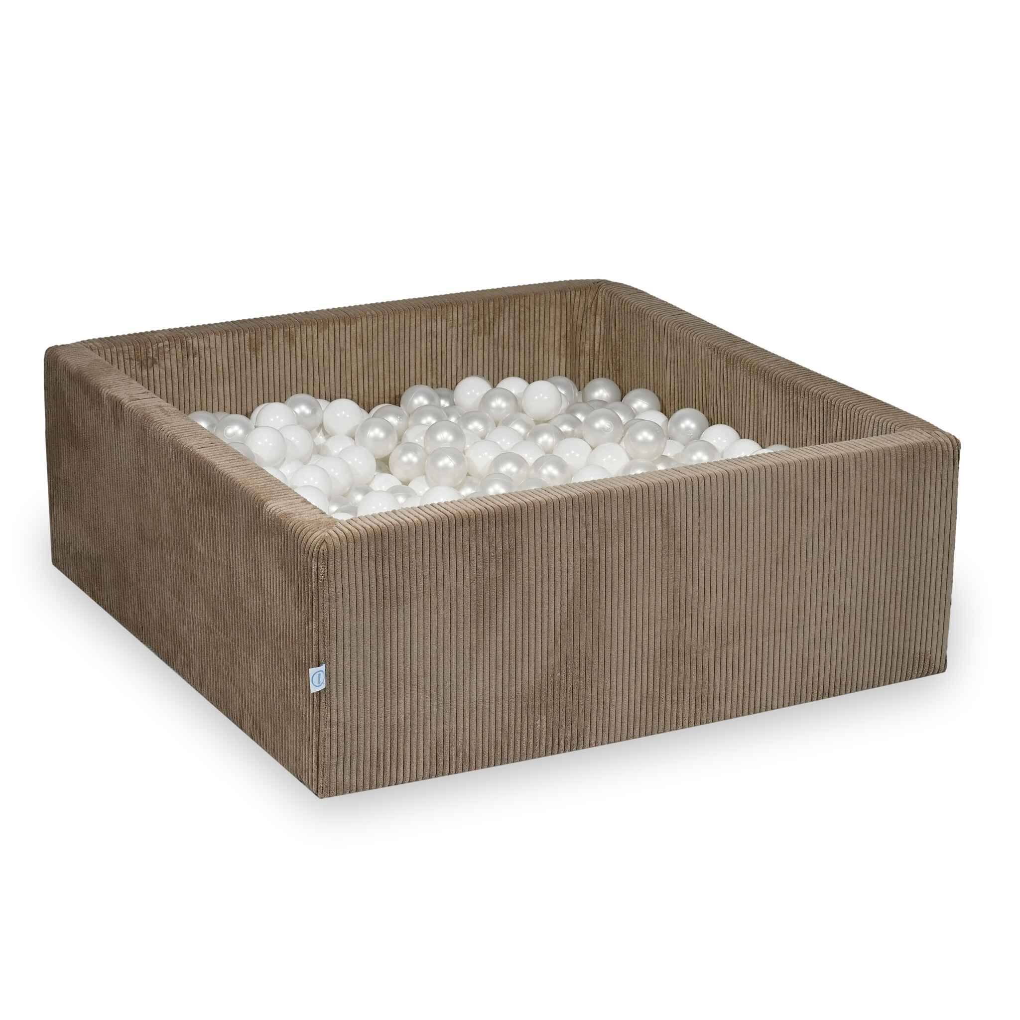 Mimii Bällebad aus Cord in Toffee – quadratisch, 110 × 110 × 40 cm, mit 600 Bällen