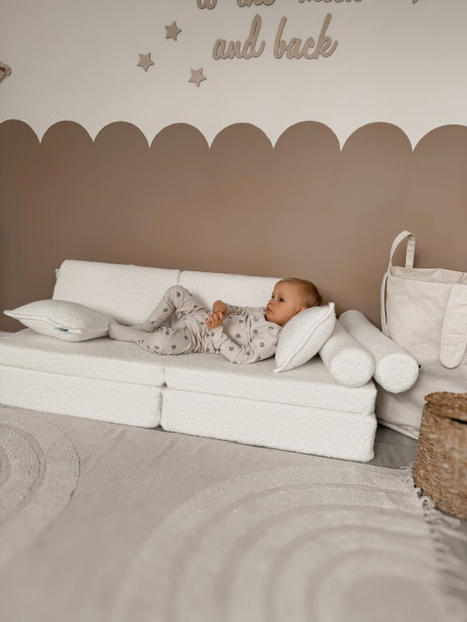 Mini Montessori Play Sofa Comfort bouclé white