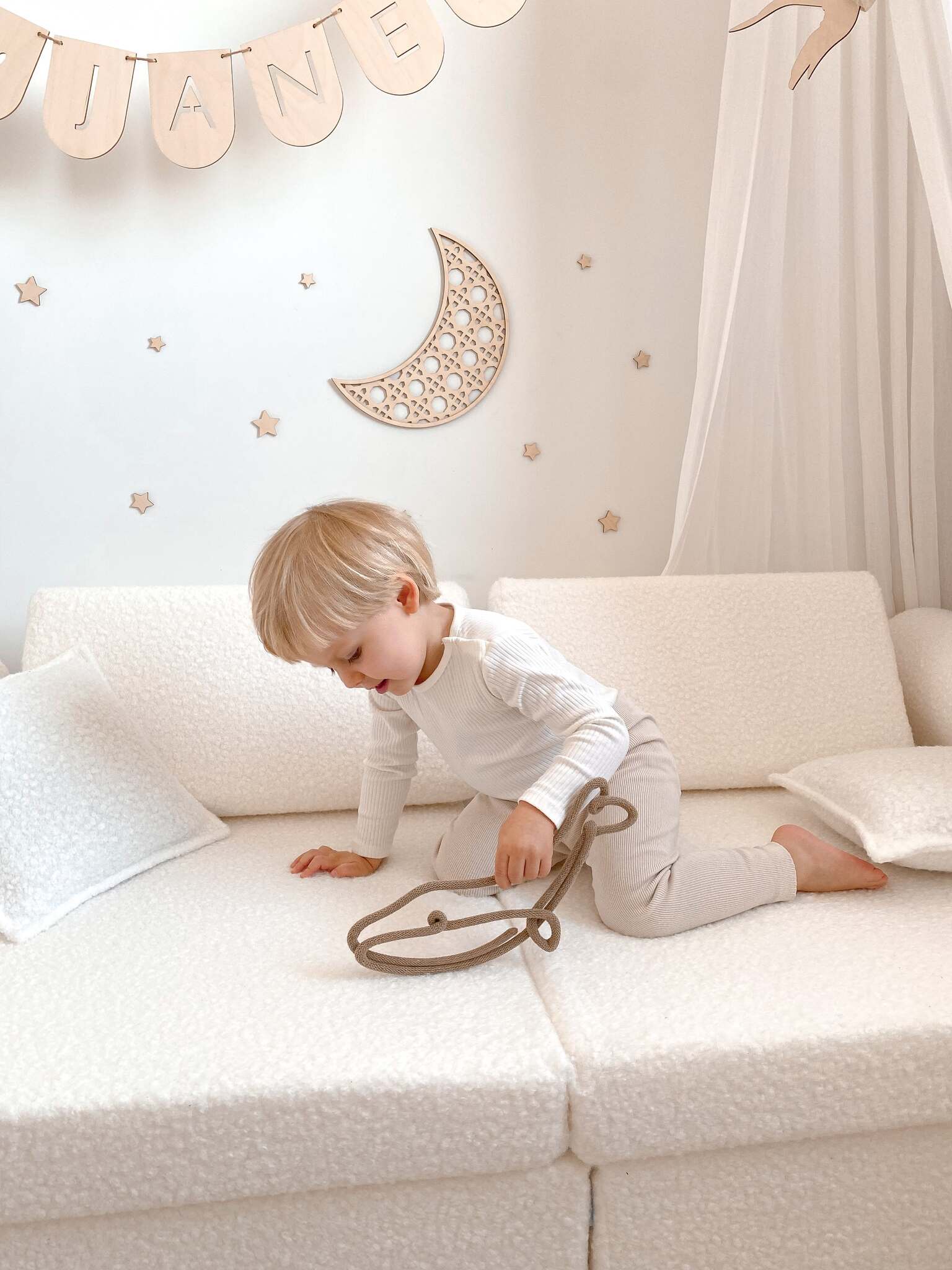 Montessori Play Sofa Comfort bouclé white