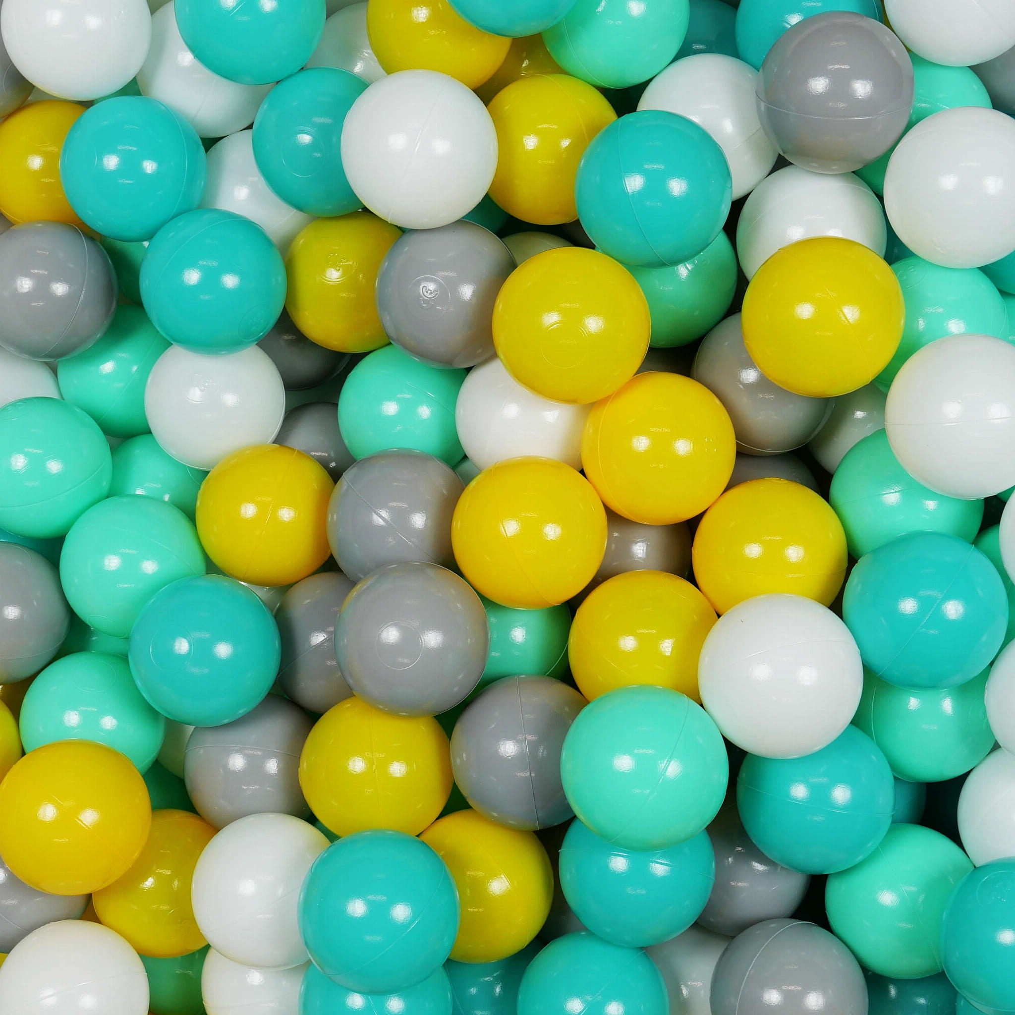 Piłeczki do suchego basenu Ø 7 cm – 150 szt. – żółte, miętowe, turquoise, białe, szare