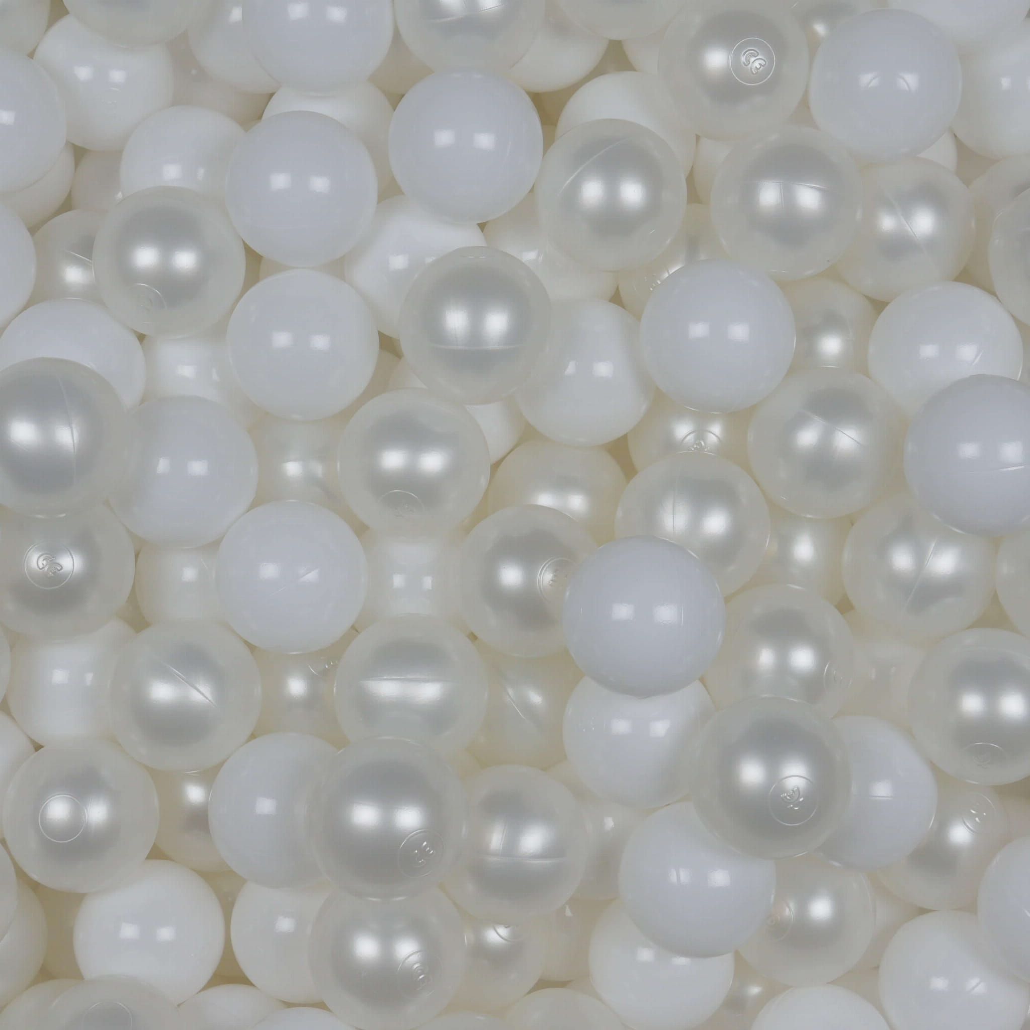 Piłeczki do suchego basenu Ø 7 cm – 200 szt. – białe, perłowe